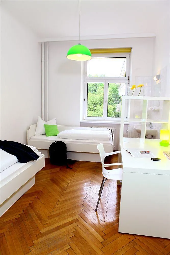 Hostel & Guesthouse Kaiser 23 Vienna 0*,  Austria