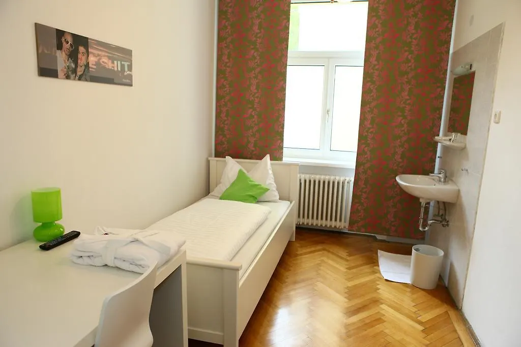 Hostel & Guesthouse Kaiser 23 Wien